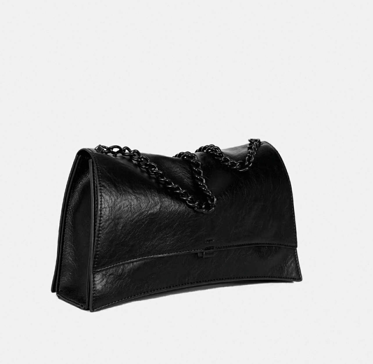 Black Minimalist Chain Bag – Faux Leather, Fold-Over Design